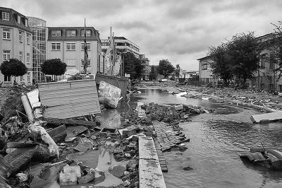 119-1947_IMG Nähe Hofmühlenstraße, Weißeritzhochwasser